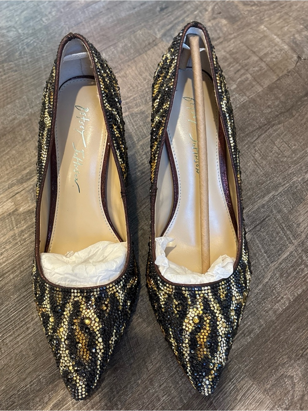 Betsy Johnson Jody Leopard Pointed Toe Pumps Size 7.5M